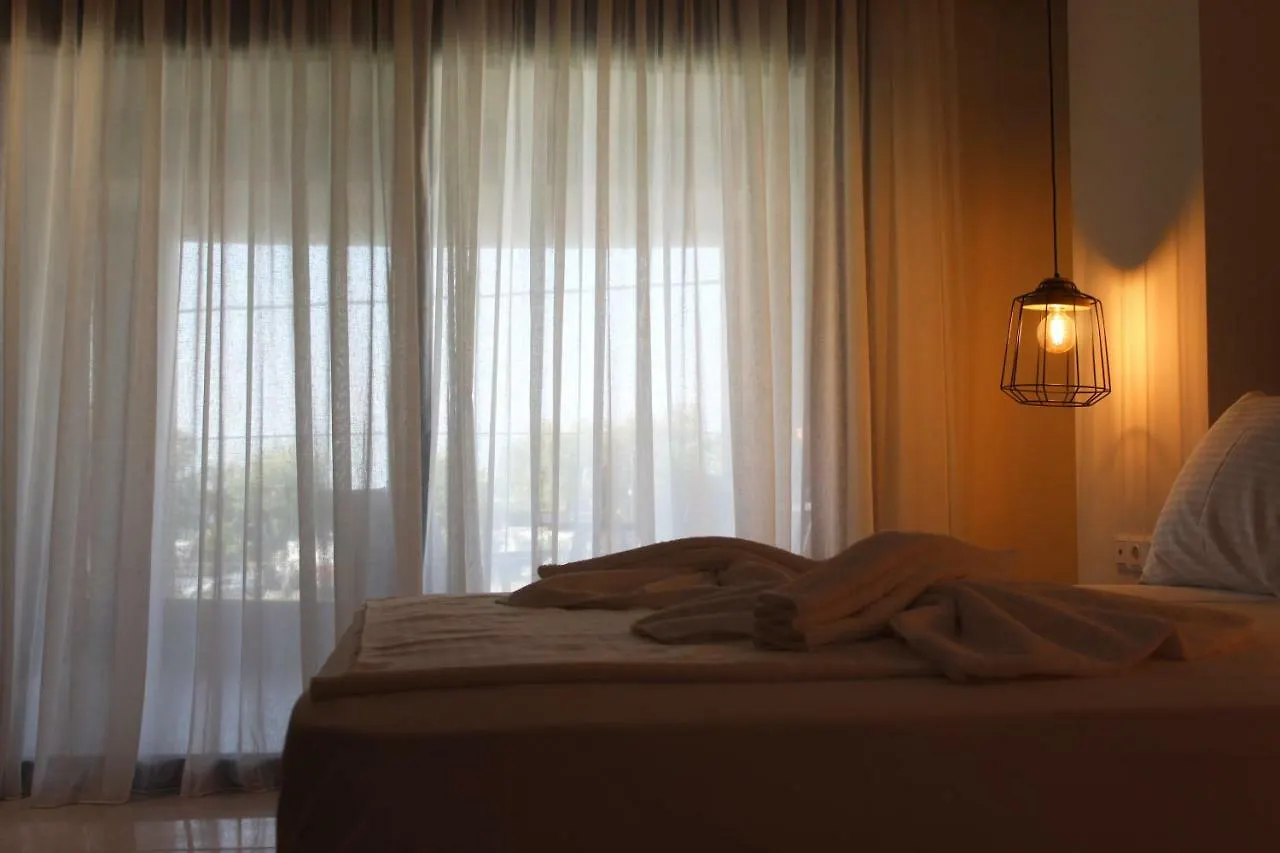 Thetis Boutique Apartments Neos Marmaras